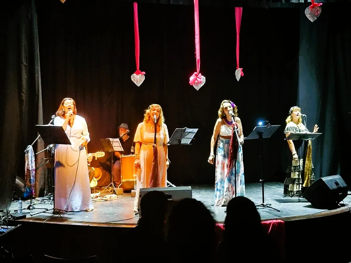 Exposição e show celebram a força feminina na Casa de Cultura de Teresópolis