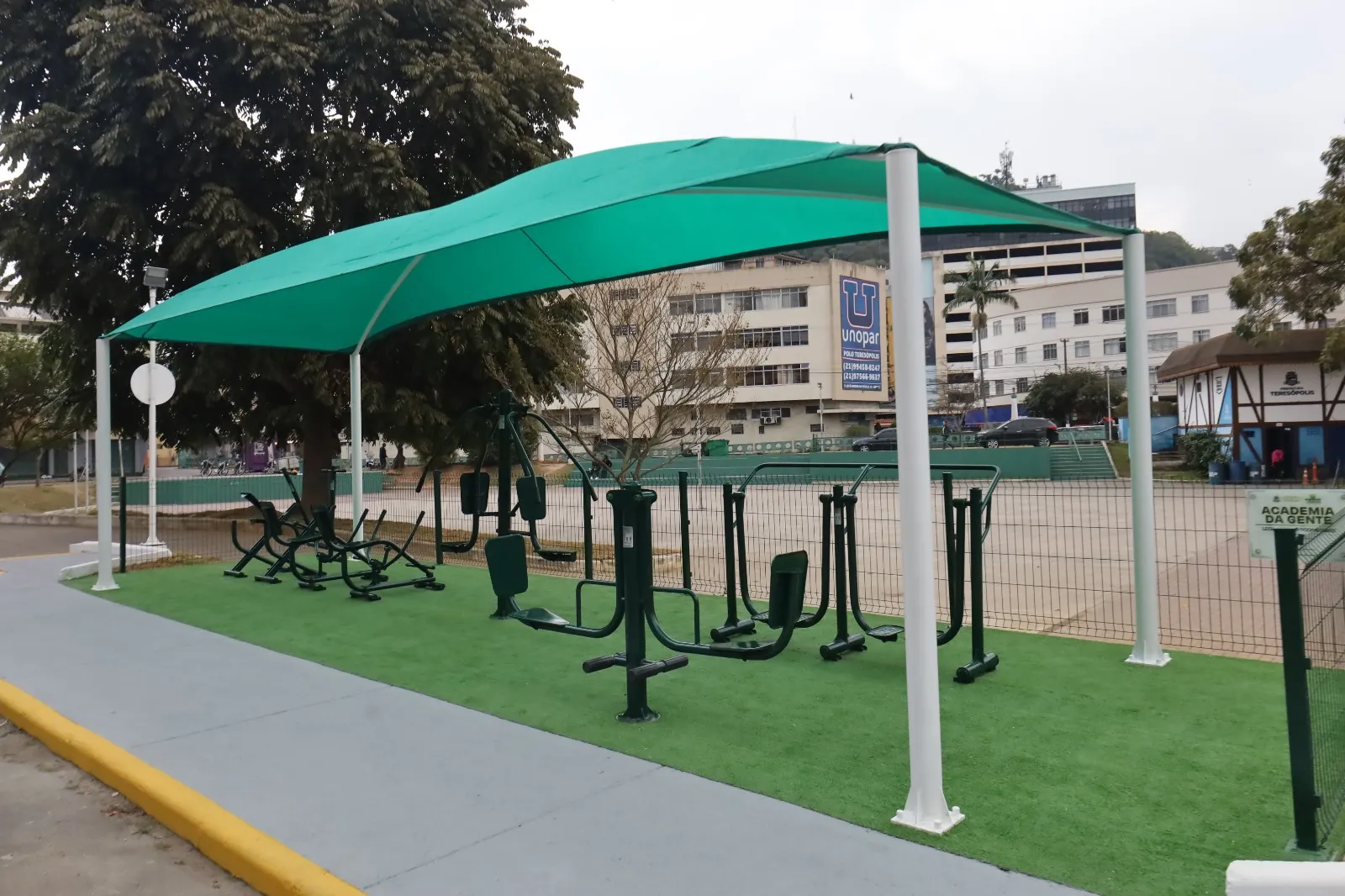 Academia da Gente: primeira unidade é inaugurada na Praça Olímpica